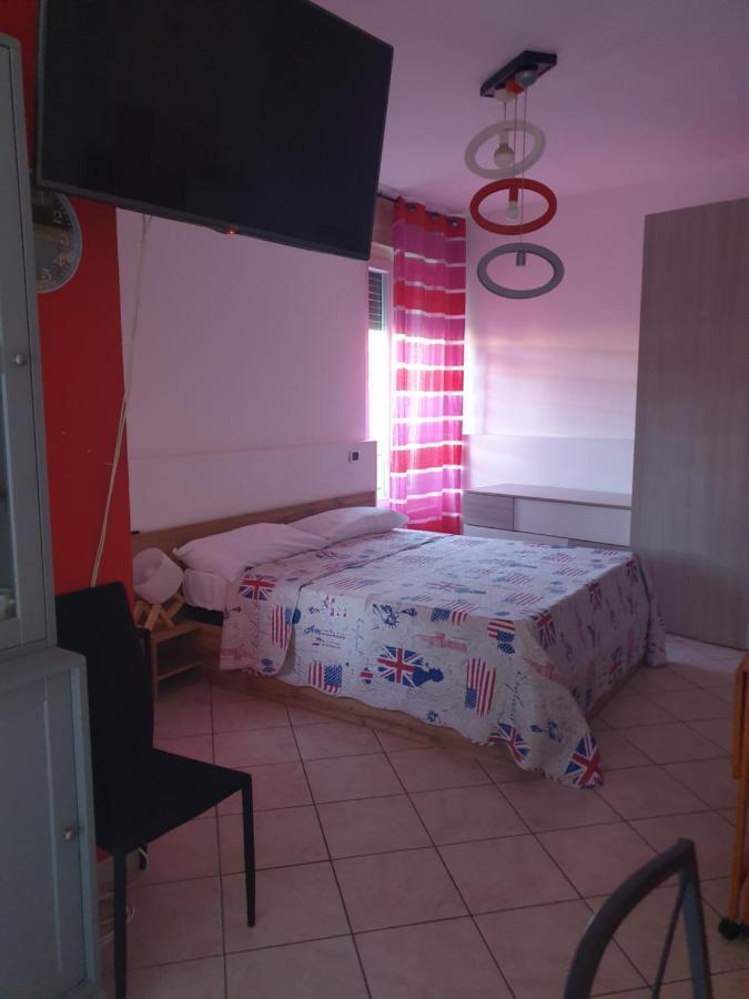 Romeo1 Leilighet Gallarate Eksteriør bilde