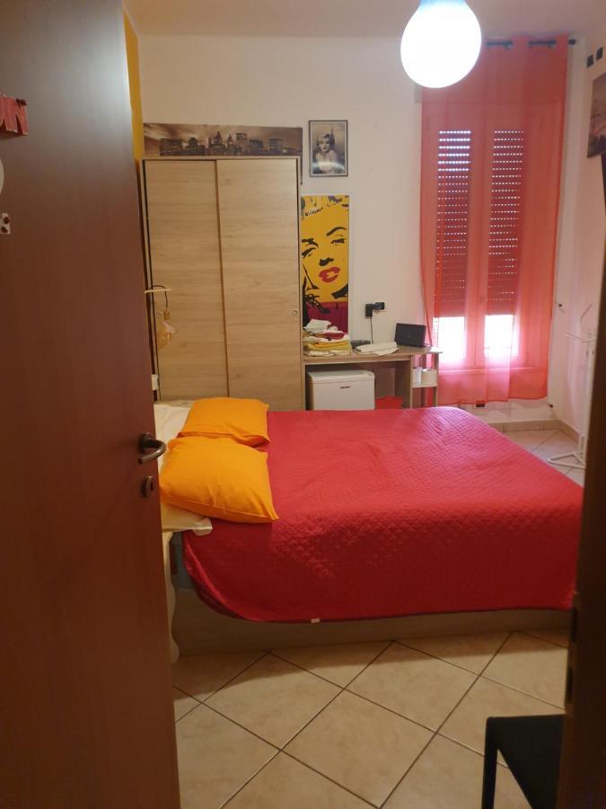 Romeo1 Leilighet Gallarate Eksteriør bilde